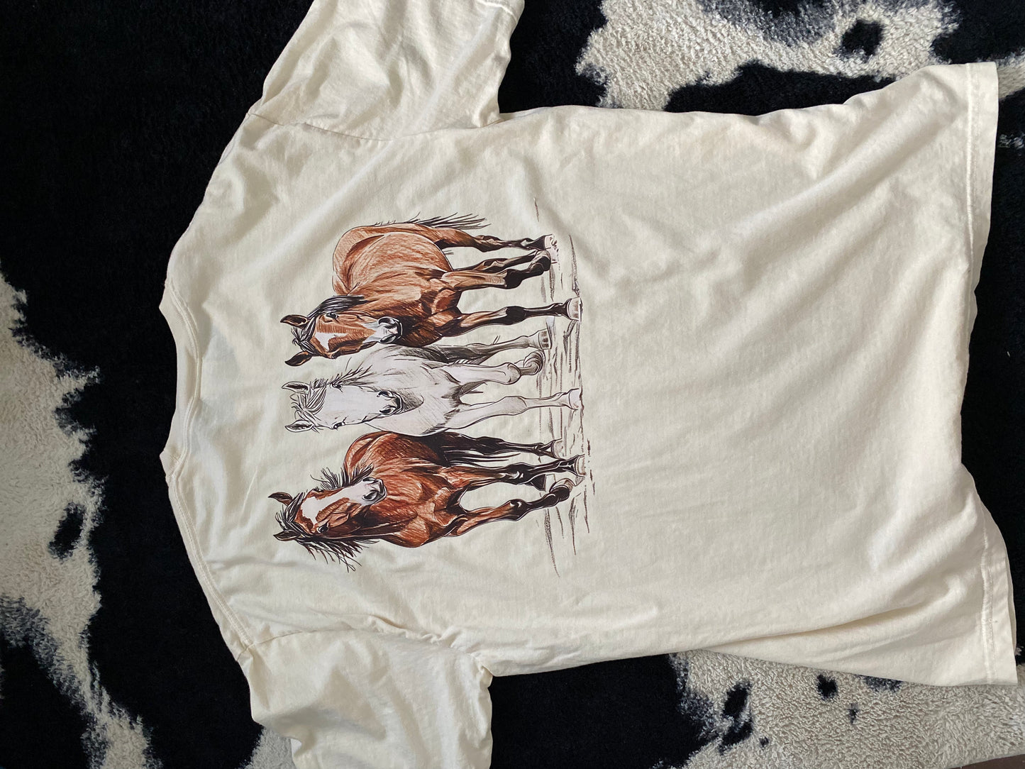 Run Wild Graphic Tee
