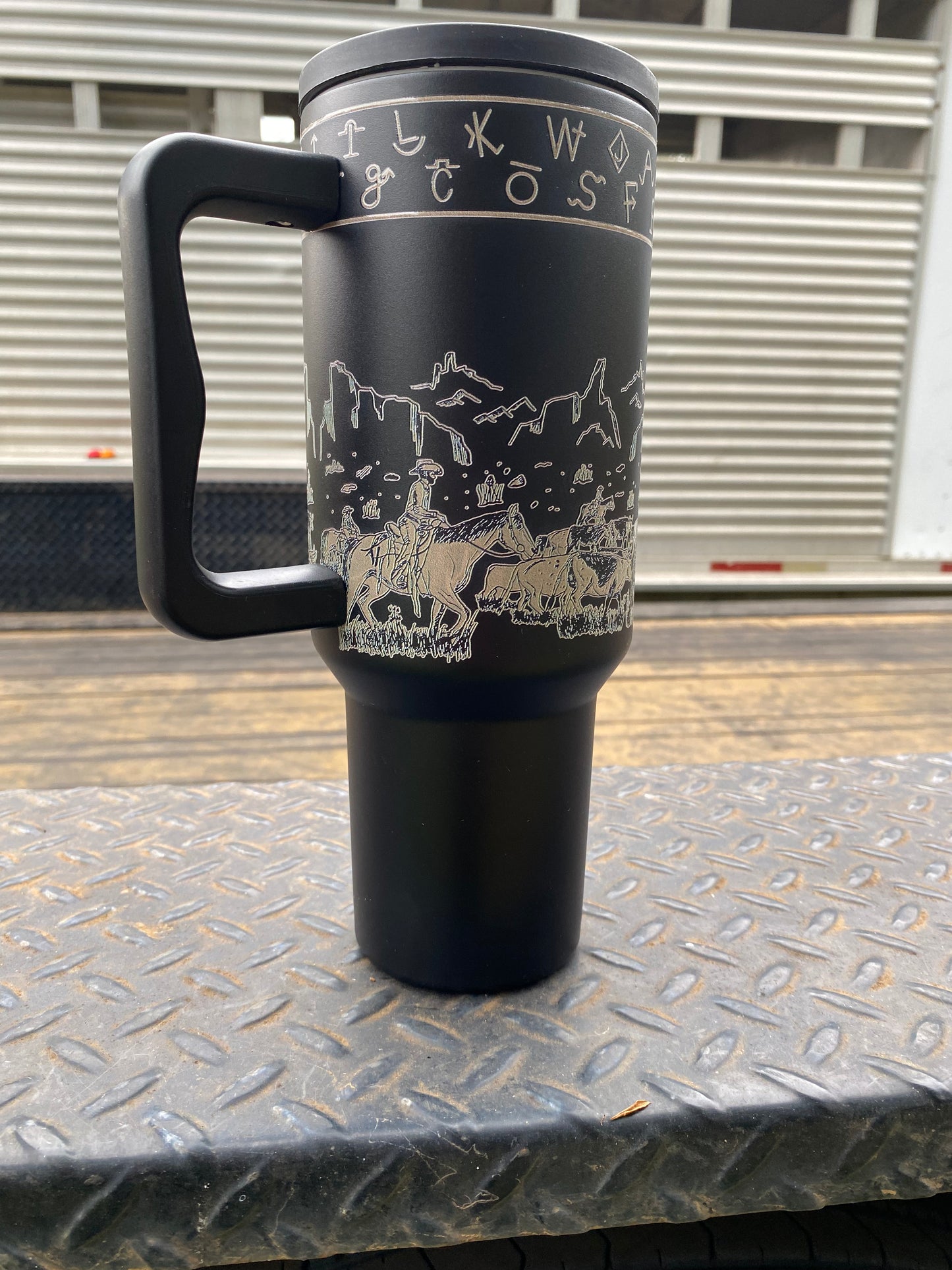 Cattle Drive 40oz Tumbler